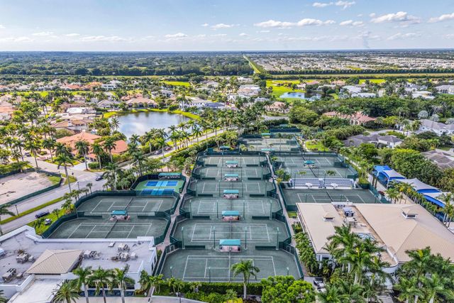 7328 Ballantrae Ct, Boca Raton, FL 33496