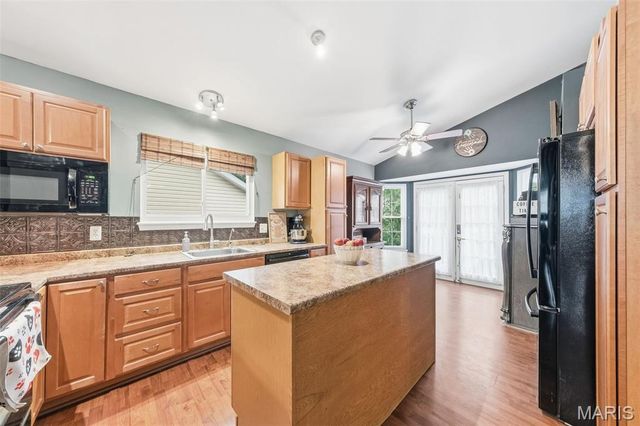 1818 Florine Court, St Charles, MO 63303