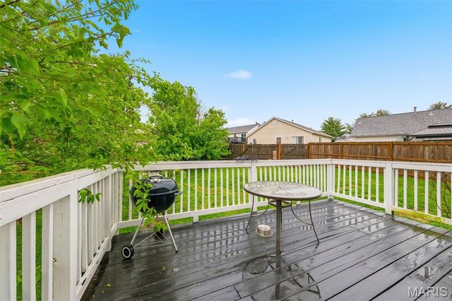 1818 Florine Court, St Charles, MO 63303