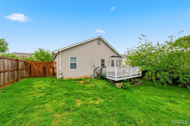 1818 Florine Court, St Charles, MO 63303