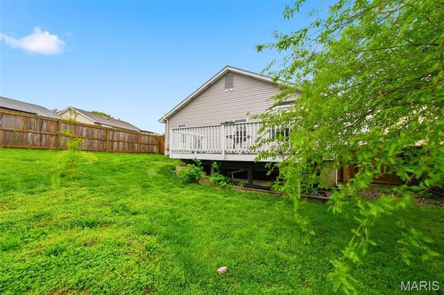 1818 Florine Court, St Charles, MO 63303