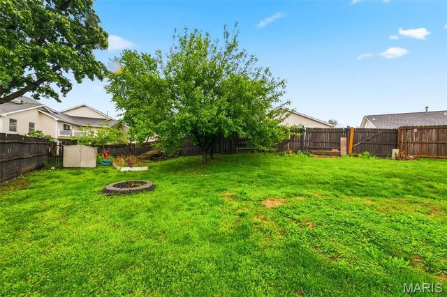 1818 Florine Court, St Charles, MO 63303
