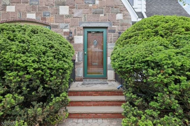 10 Highland Pl, West Orange Twp., NJ 07052