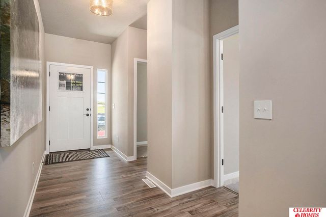 9116 S 178 Street, Omaha, NE 68136