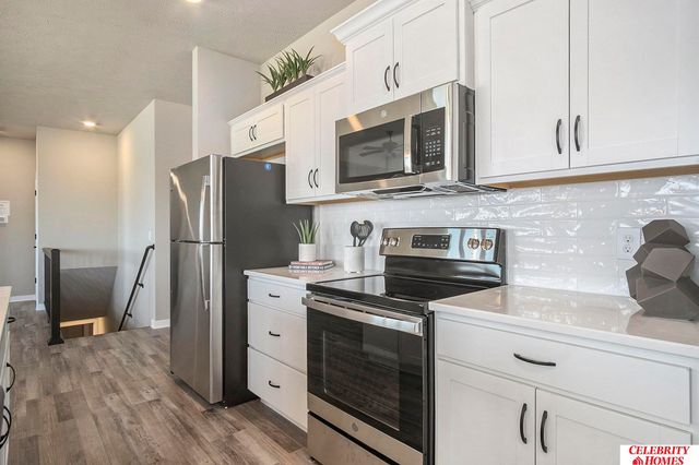 9116 S 178 Street, Omaha, NE 68136