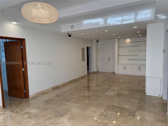 90 Edgewater Dr PH15, Coral Gables, FL 33133