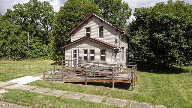 148 Saint Louis Avenue, Youngstown, OH 44507