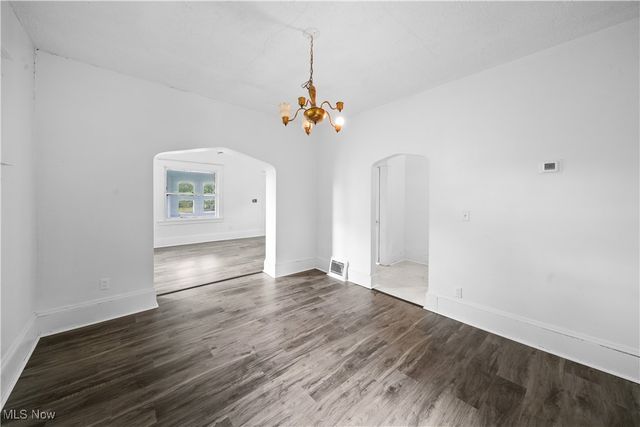 148 Saint Louis Avenue, Youngstown, OH 44507