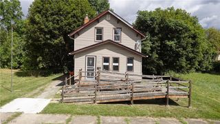 148 Saint Louis Avenue, Youngstown, OH 44507