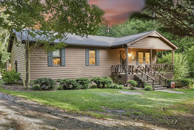 3320 Nc 242 Highway, Benson, NC 27504