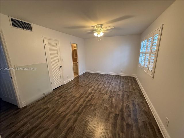 2606 NE 10 ST 2606, Hallandale Beach, FL 33009