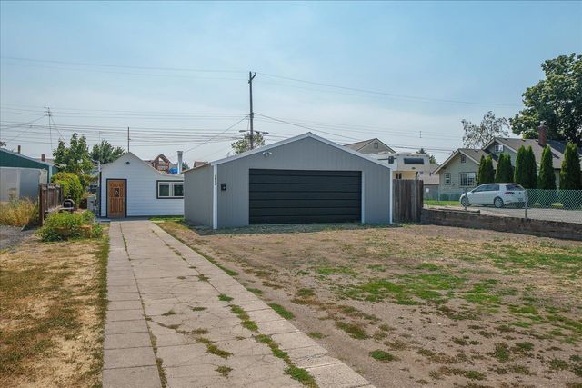 1914 E Heroy Ave, Spokane, WA 99207