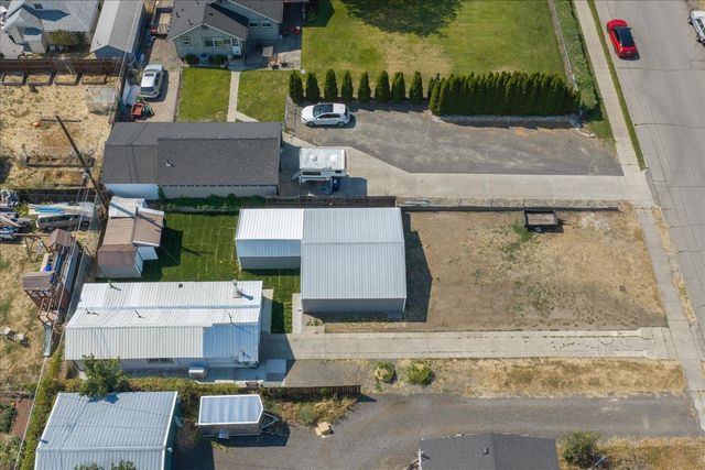 1914 E Heroy Ave, Spokane, WA 99207