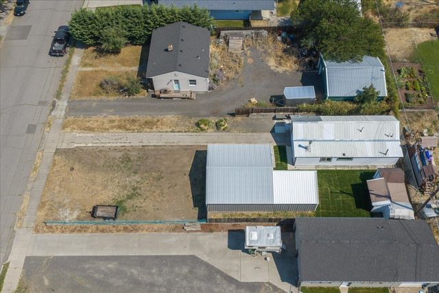 1914 E Heroy Ave, Spokane, WA 99207