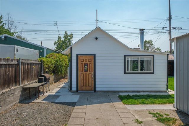 1914 E Heroy Ave, Spokane, WA 99207