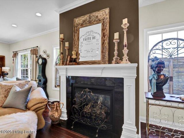 17515 Vintage Cir, Louisville, KY 40245