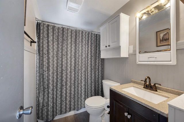 658 APPLETON ROAD, Menasha, WI 54952