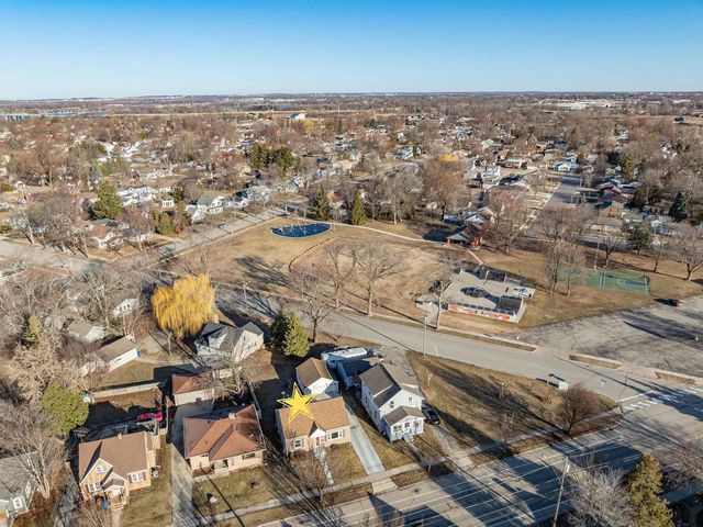 658 APPLETON ROAD, Menasha, WI 54952