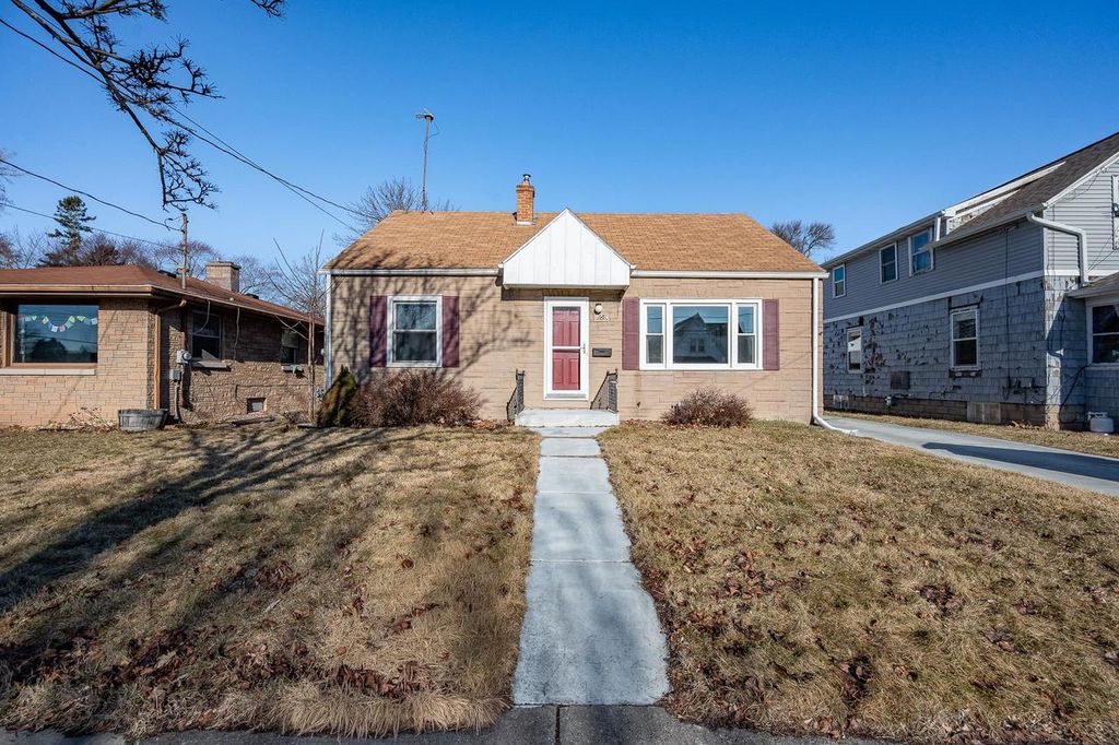 658 APPLETON ROAD, Menasha, WI 54952