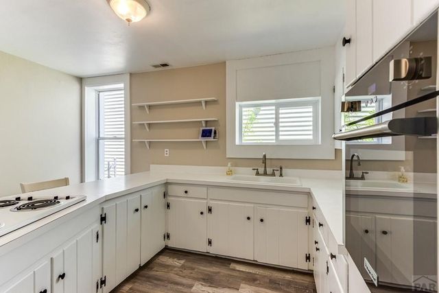 319 S Main St, La Veta, CO 81055