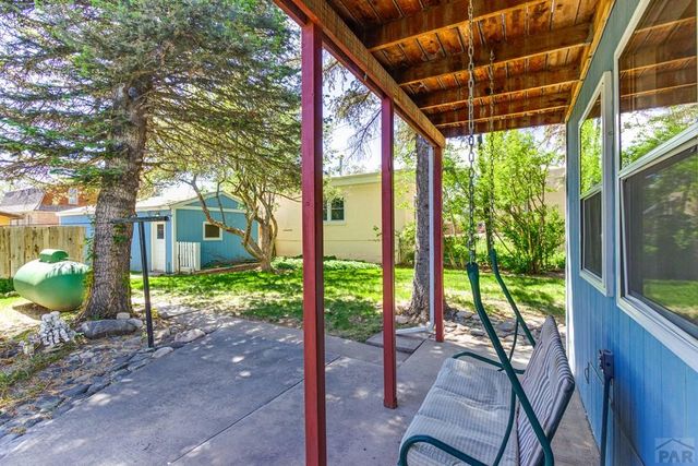 319 S Main St, La Veta, CO 81055