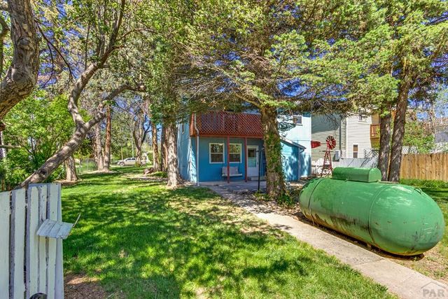 319 S Main St, La Veta, CO 81055