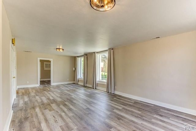 319 S Main St, La Veta, CO 81055