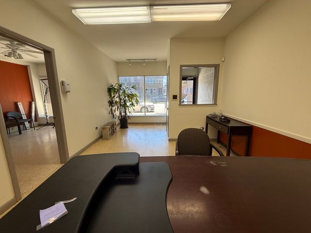 5808 W Higgins Avenue, Chicago, IL 60630