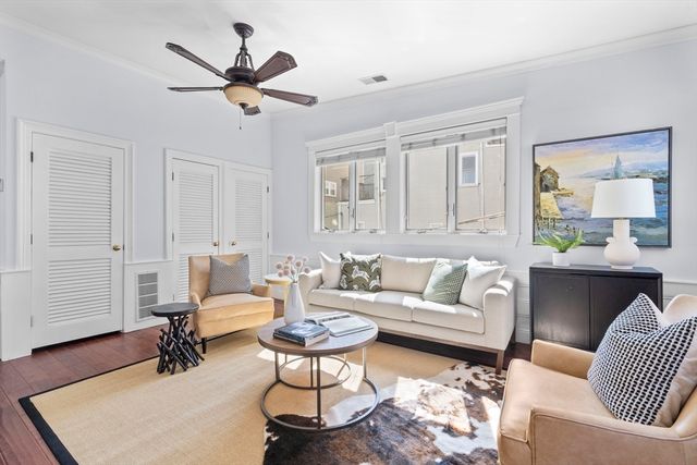 5 Newhill Place 2, Boston, MA 02127