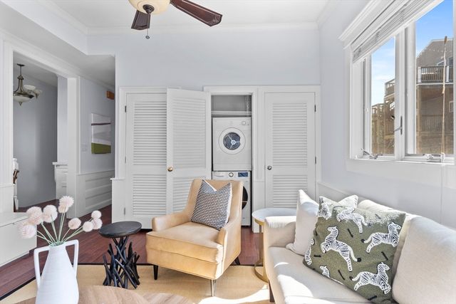 5 Newhill Place 2, Boston, MA 02127