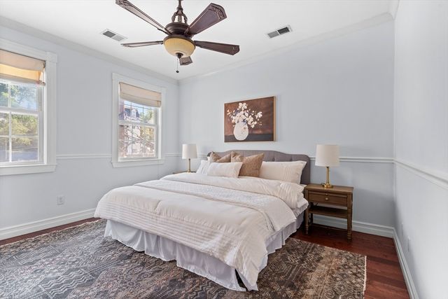 5 Newhill Place 2, Boston, MA 02127