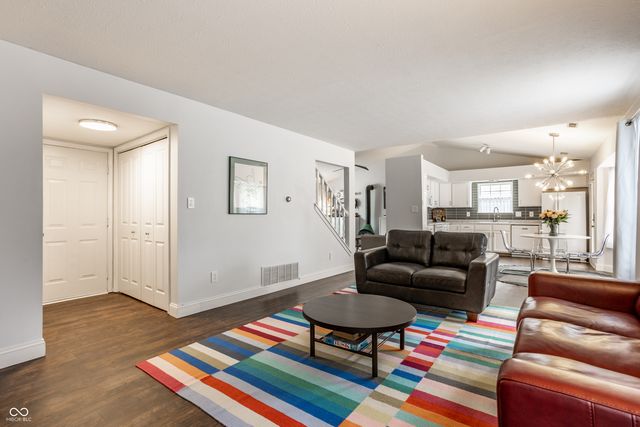 6547 Mallard Landing, Fishers, IN 46038