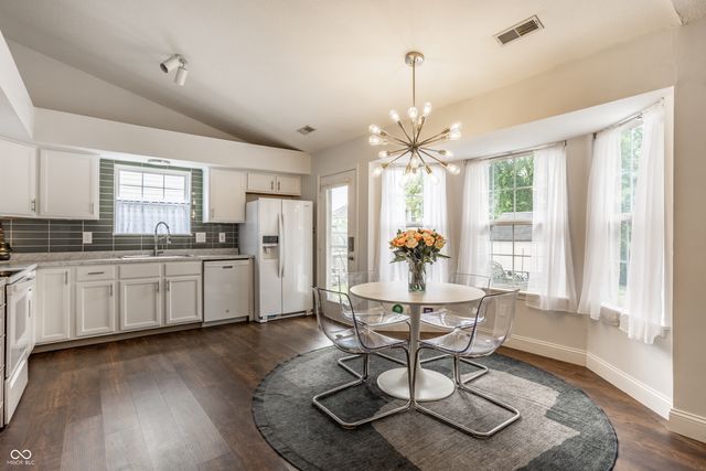 6547 Mallard Landing, Fishers, IN 46038