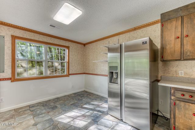 514 Piney Grove Road, Hampton, TN 37658