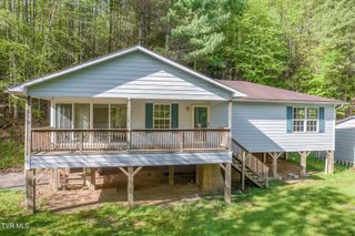 514 Piney Grove Road, Hampton, TN 37658