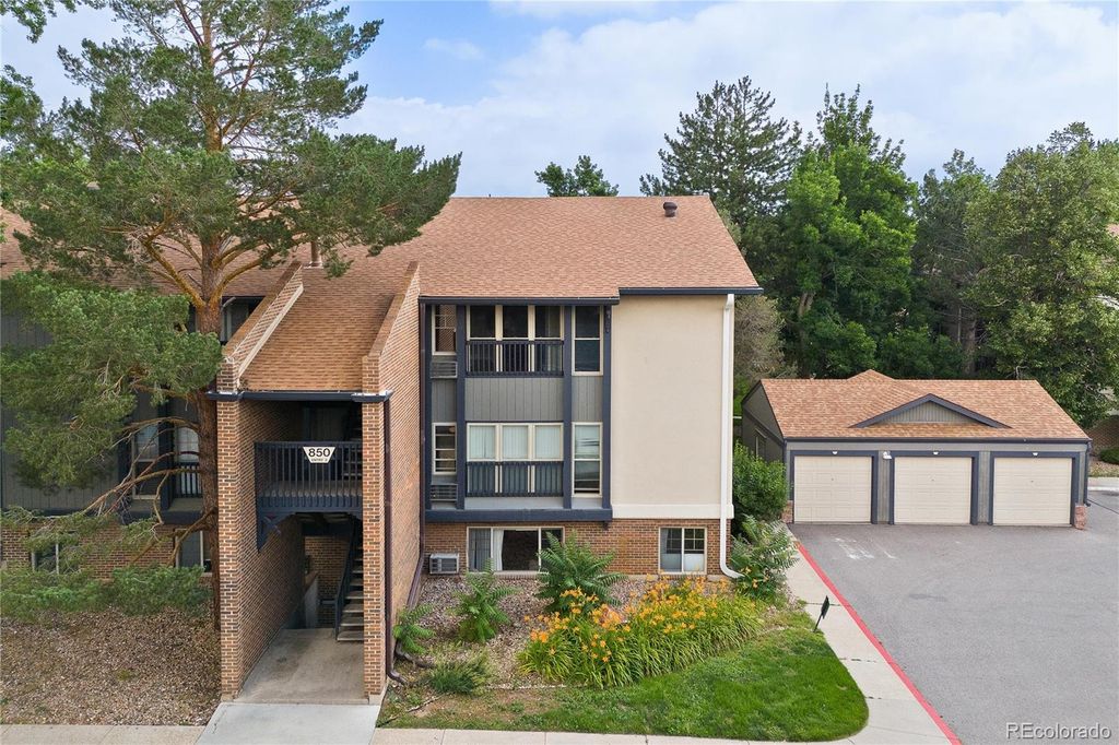 850 W Moorhead Circle 3L, Boulder, CO 80305