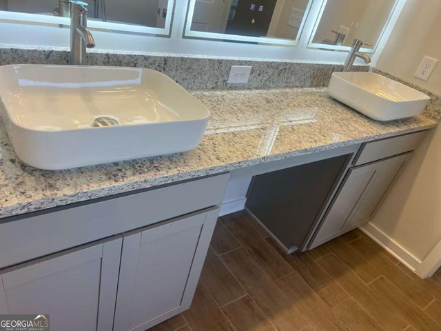 360 Jarrett Street 49, Fairburn, GA 30213