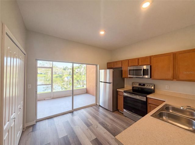 4082 WINDING VINE DRIVE, Lakeland, FL 33812