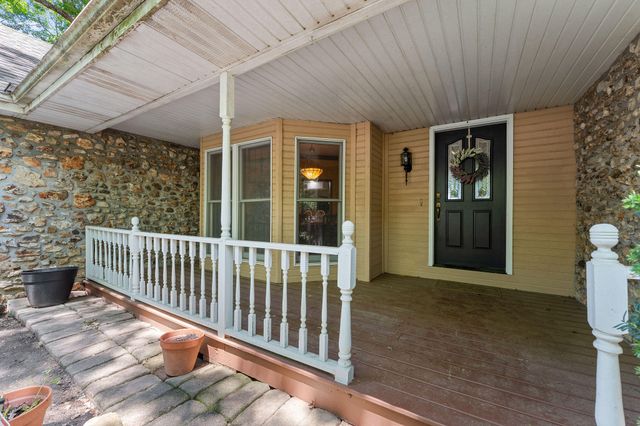 277 Arizona Drive, Branson, MO 65616