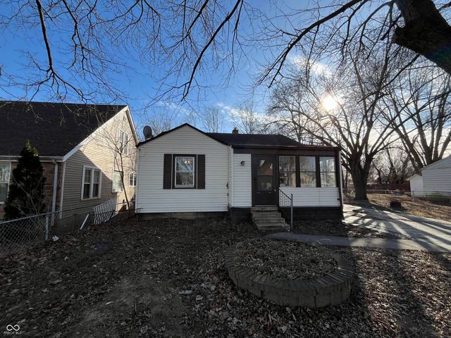 17 W 40th Street, Anderson, IN 46013