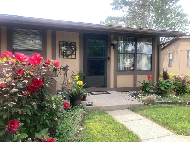 1748 Sunapple Way, Columbus, OH 43232