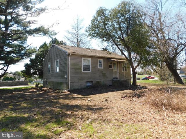 1205 BARTRAM AVE, Darby, PA 19023