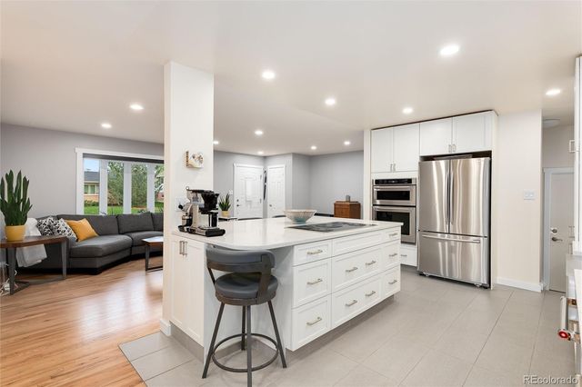 6801 S Marion Circle W, Centennial, CO 80122
