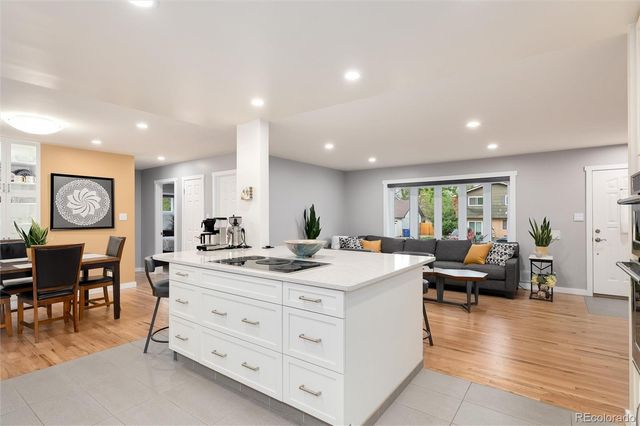 6801 S Marion Circle W, Centennial, CO 80122