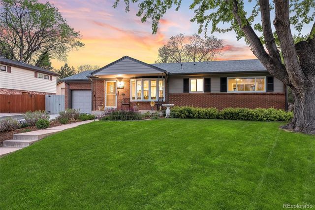 6801 S Marion Circle W, Centennial, CO 80122