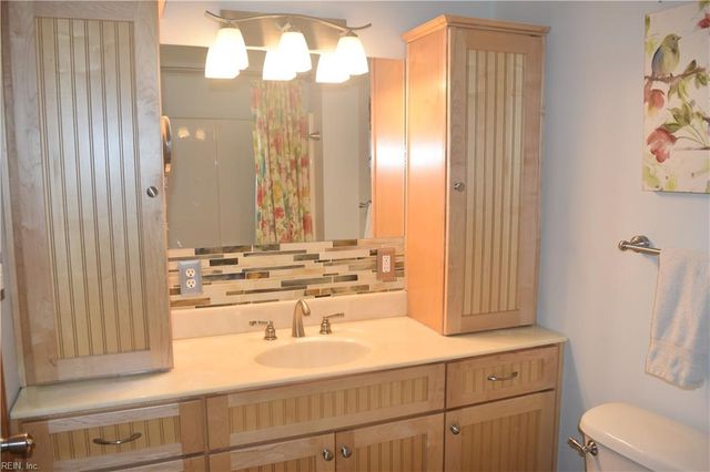 9269 Whispering Pines TRL, Windsor, VA 23487