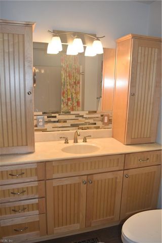 9269 Whispering Pines TRL, Windsor, VA 23487