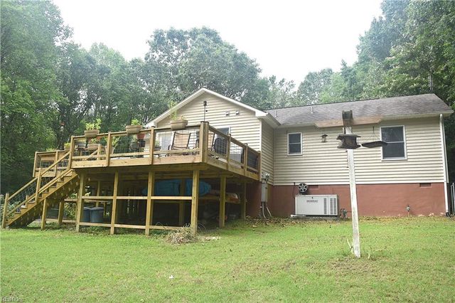 9269 Whispering Pines TRL, Windsor, VA 23487