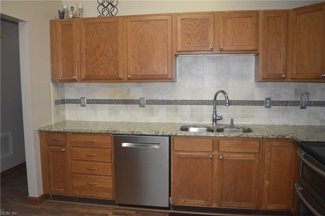 9269 Whispering Pines TRL, Windsor, VA 23487