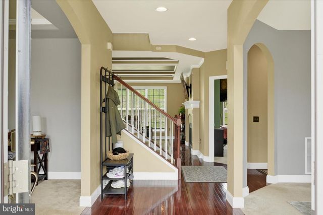 12 BELLA VISTA DR, Mechanicsburg, PA 17050